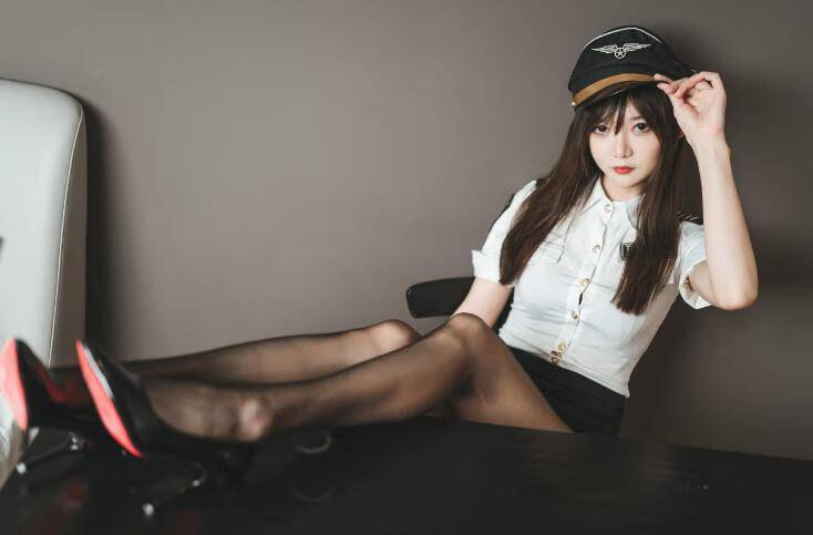 51酱小姐姐作品全集：颜值博主的可爱与魅力！ 第3张
