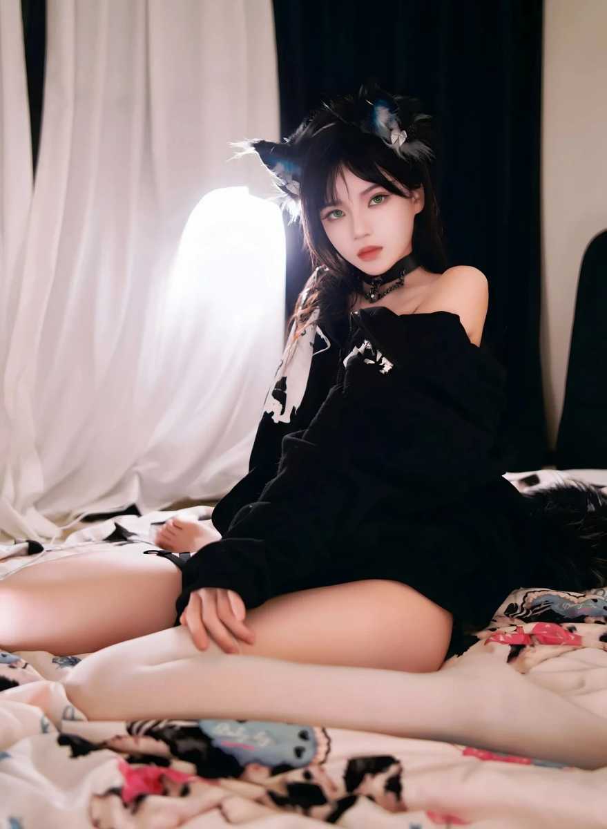 这种缅因猫谁顶得住？桜桃喵新作《缅因猫猫》赏析：这眼神真的有毒！ 第3张