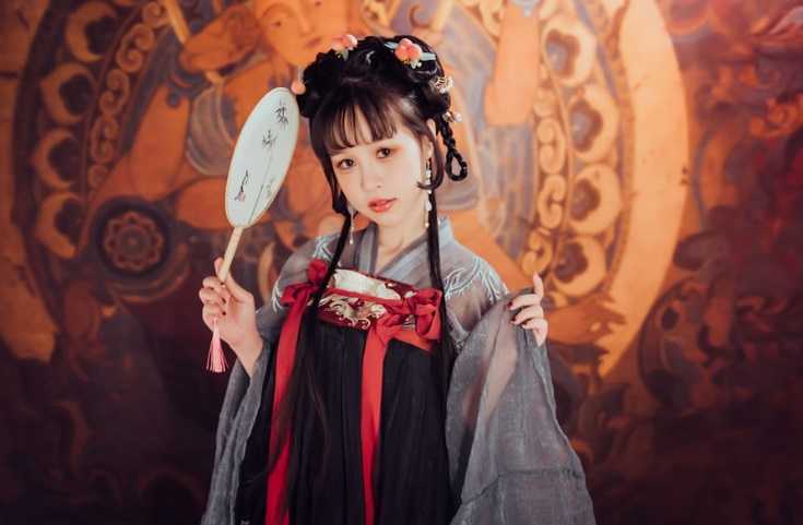 晕崽Zz（柳郁子）：性感与可爱并存的博主小姐姐作品合集 第3张